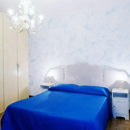 Carpe Noctem Bed and Breakfast *